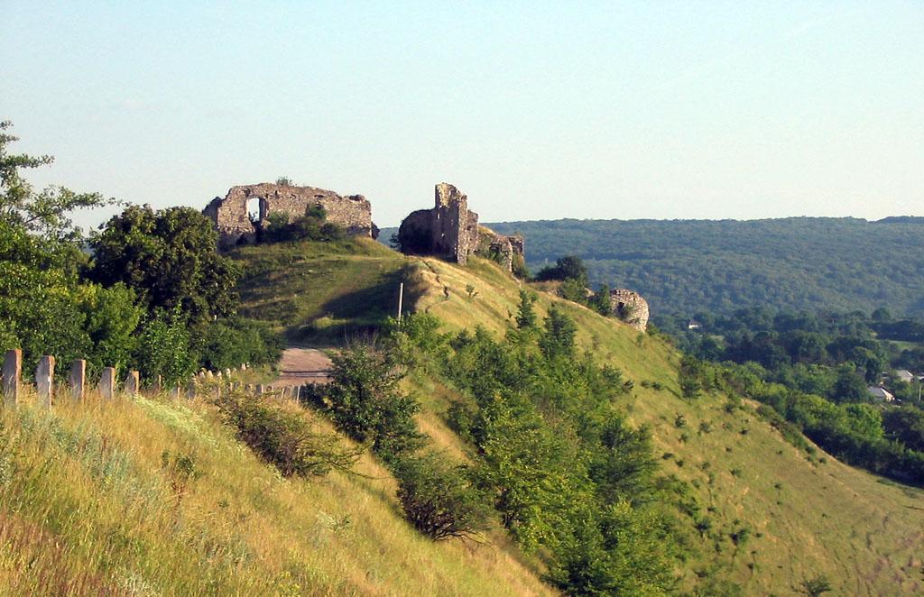 Chornokozyntsi Castle in Ukraine