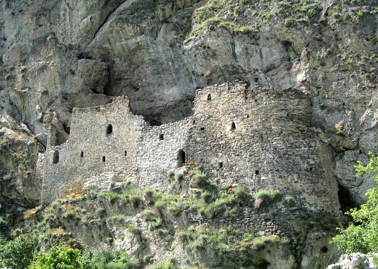 Dzivgis Cave Fortress w Rosji