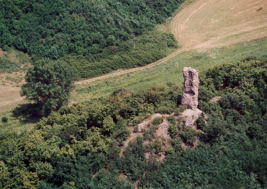 Kanázs Castle in Hungary