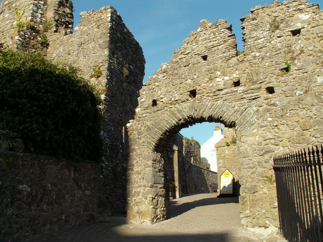 Tenby Castle in Wales