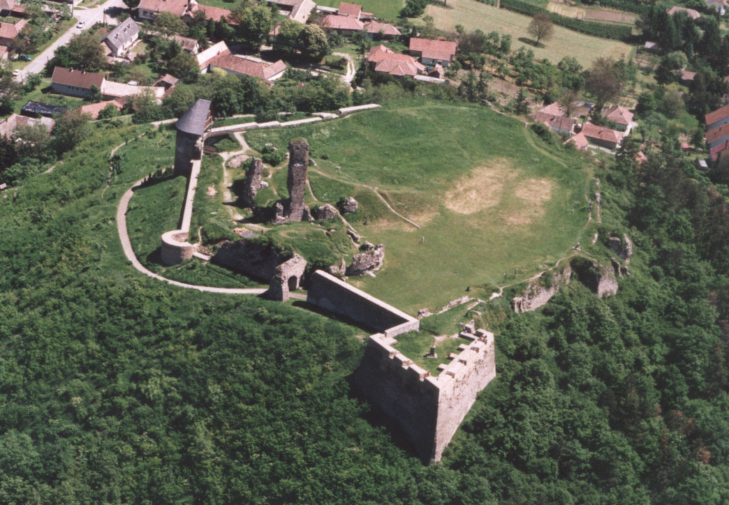 Castle of Nógrád na Węgrzech
