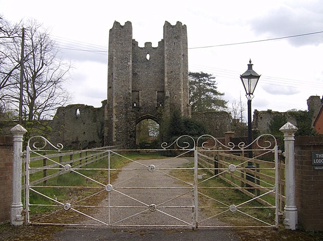 Mettingham Castle in England