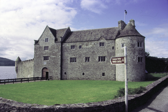 Parke's Castle（アイルランド）