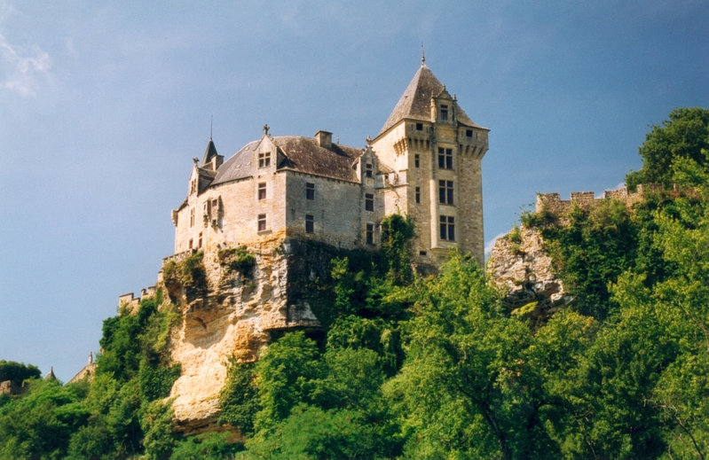Schloss Montfort (Dordogne) in Frankreich