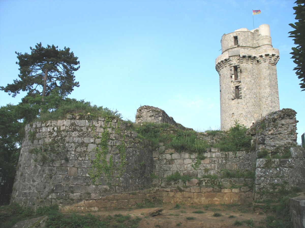 Château de Montlhéry in France