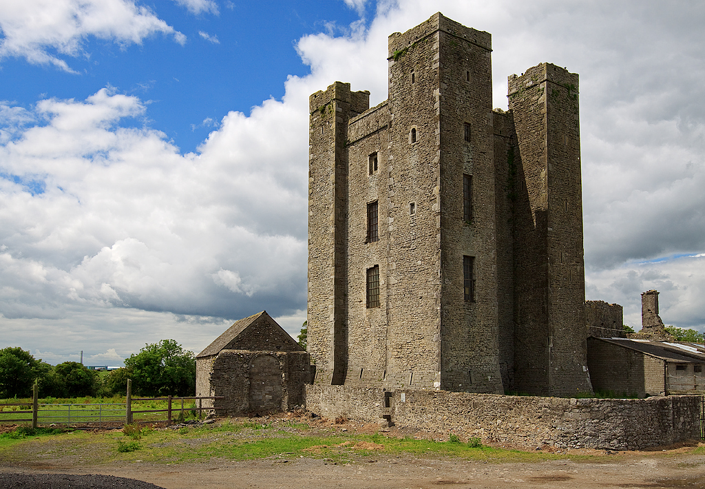 Dunsoghly Castle in Ireland