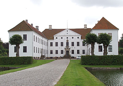 Clausholm Castle（デンマーク）