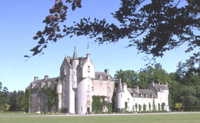 Ballindalloch Castle（スコットランド）