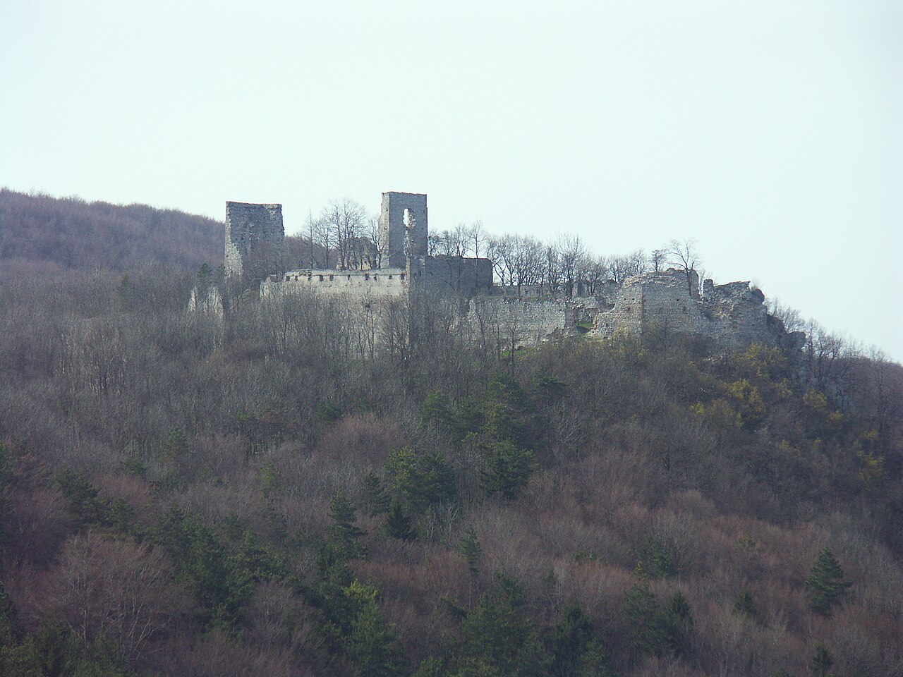 Burg Dobrá Voda in der Slowakei