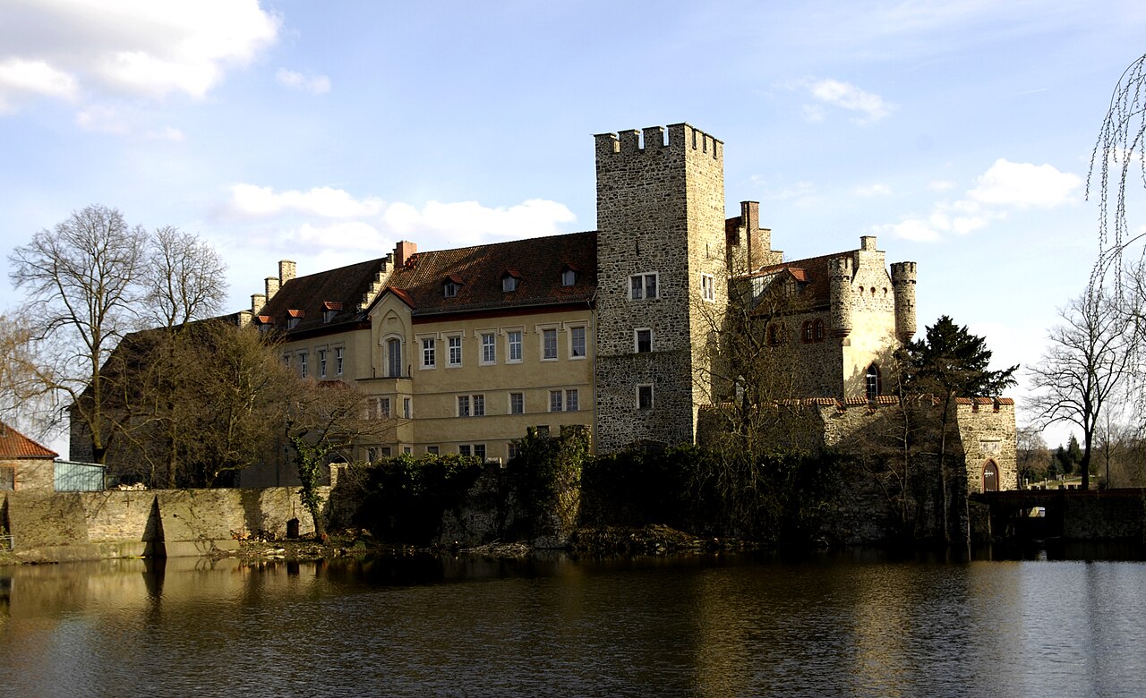 Wasserburg Flechtingen in Germany