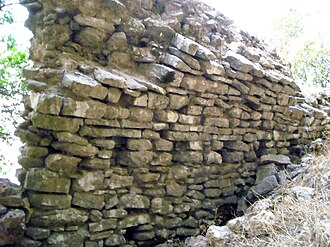 Araklovon Castle