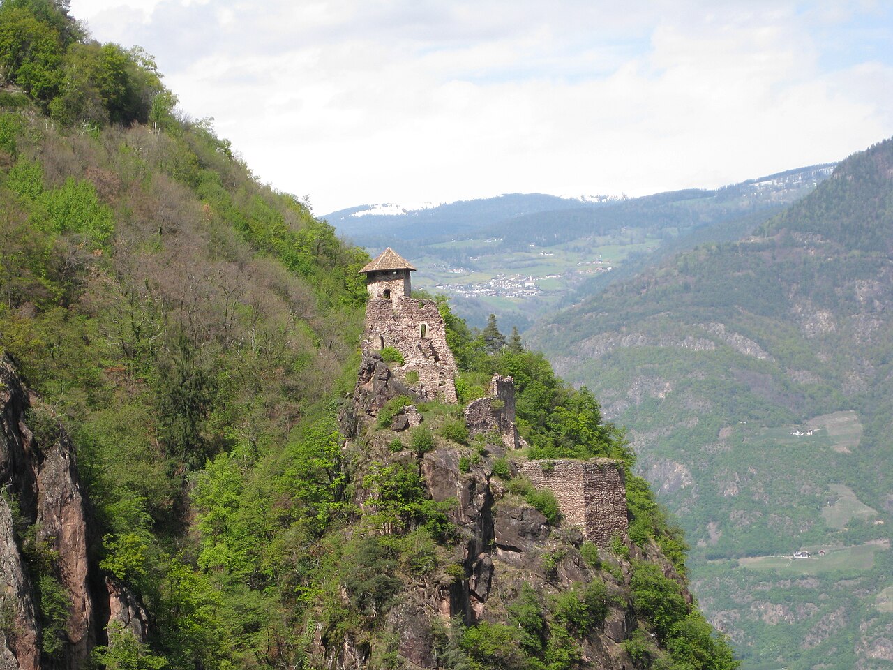 Festenstein Castle в Італії