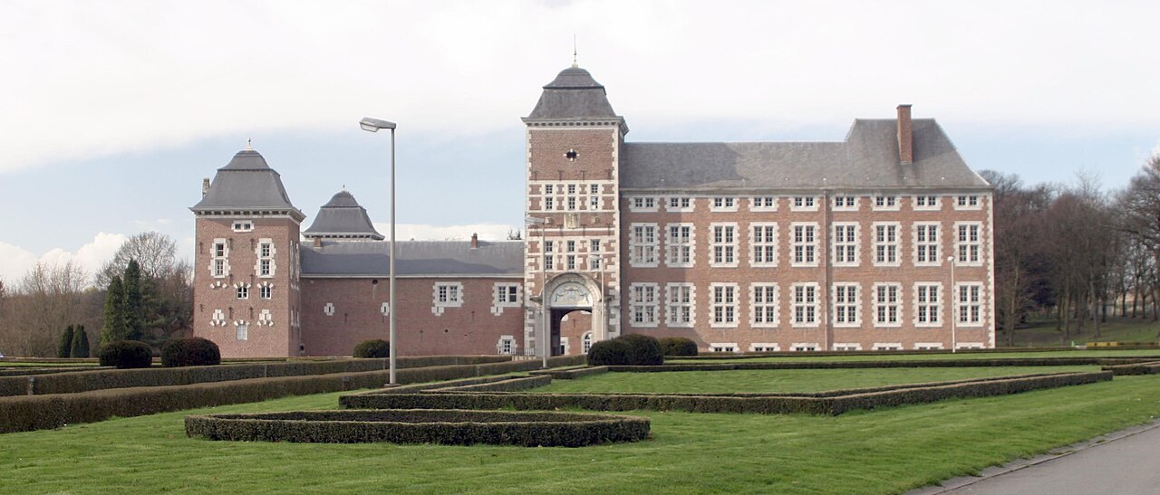 Wégimont Castle en Bélgica