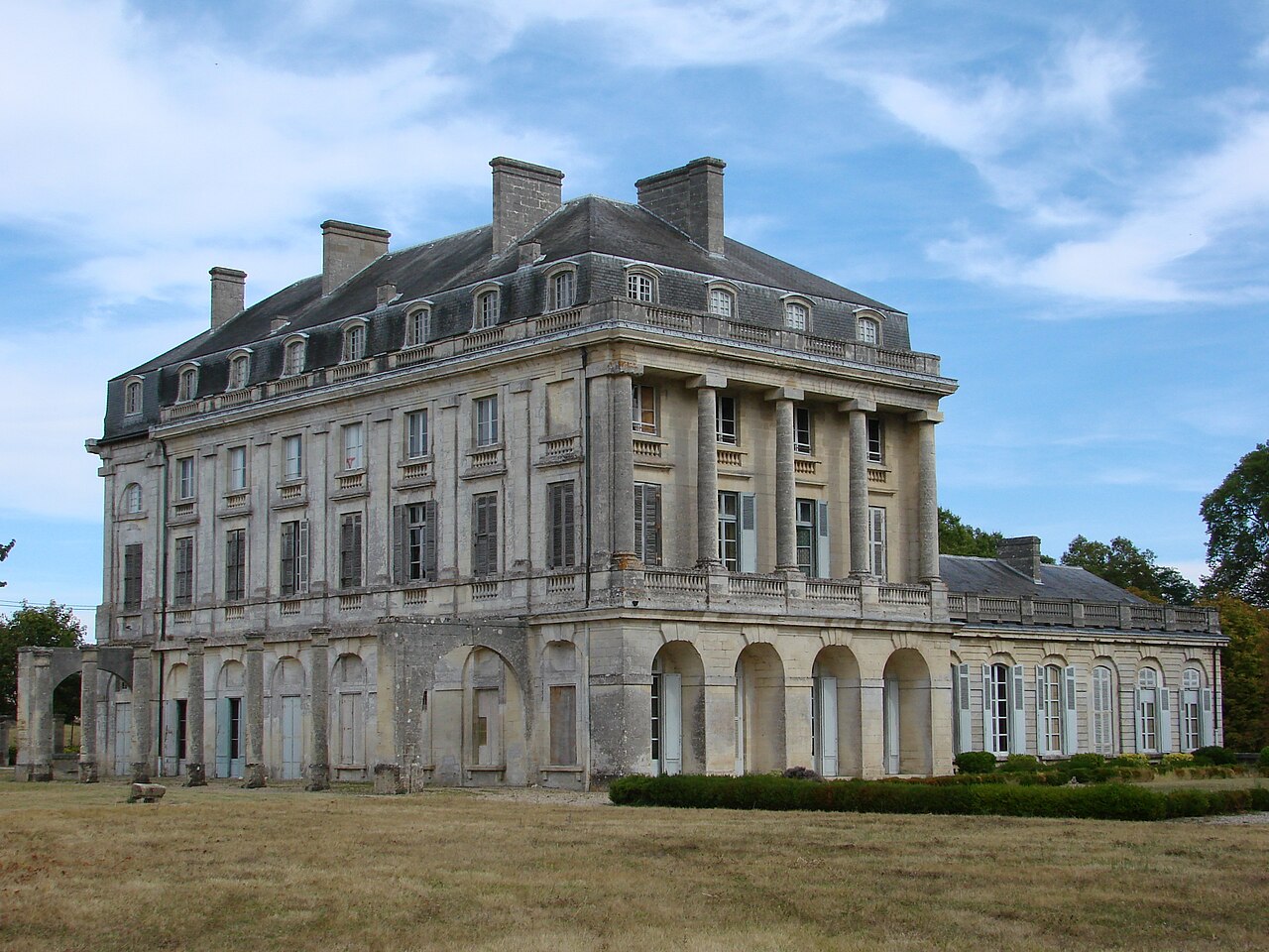 Château du Bouilh in France