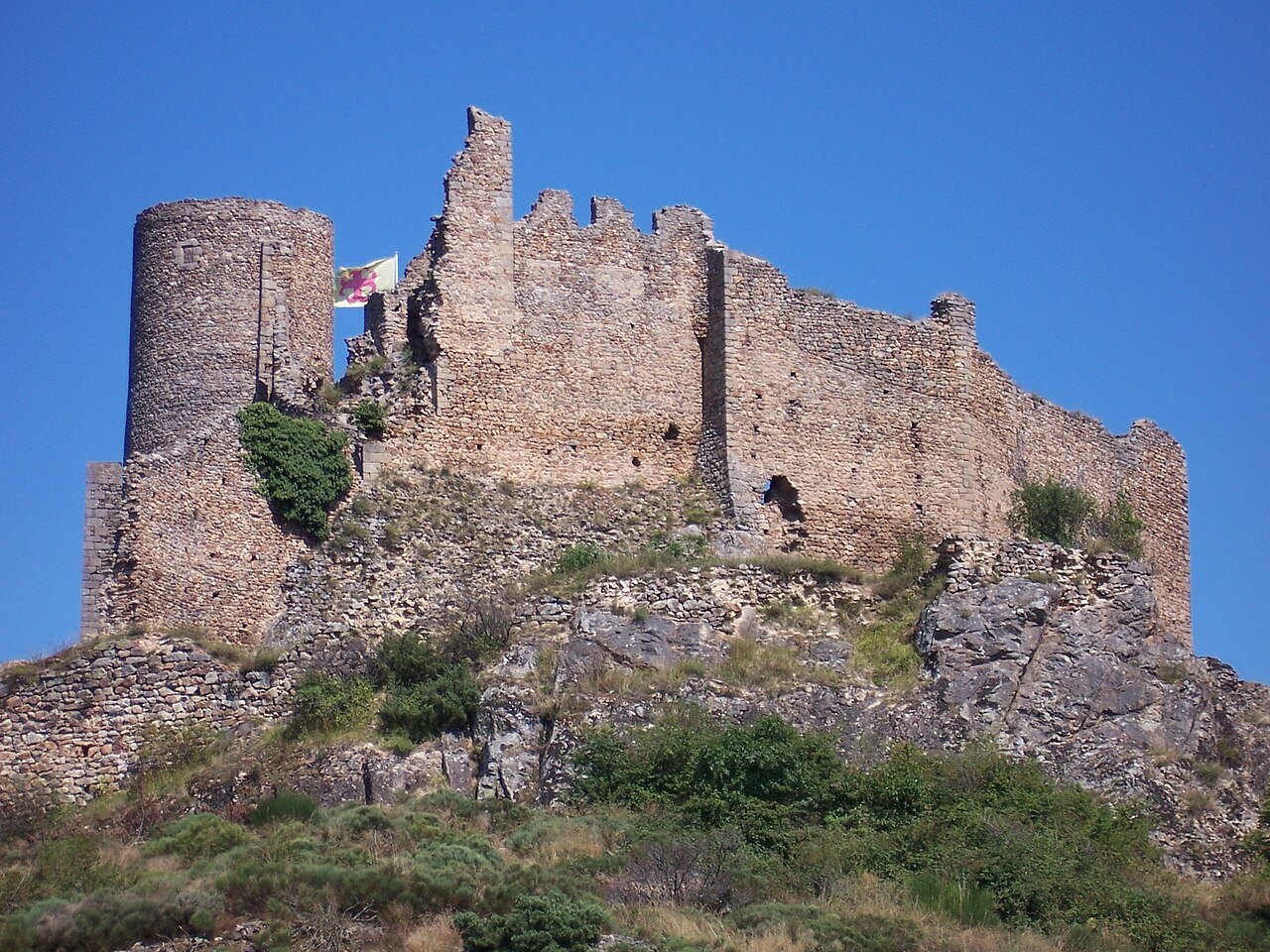 Burg Couzan in Frankreich