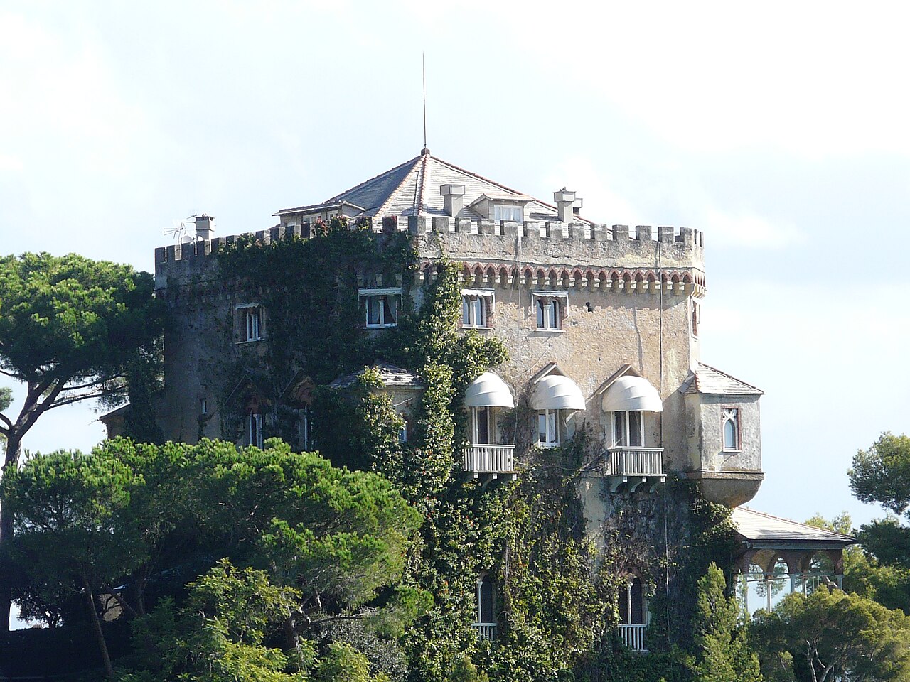 Paraggi Castle in Italy