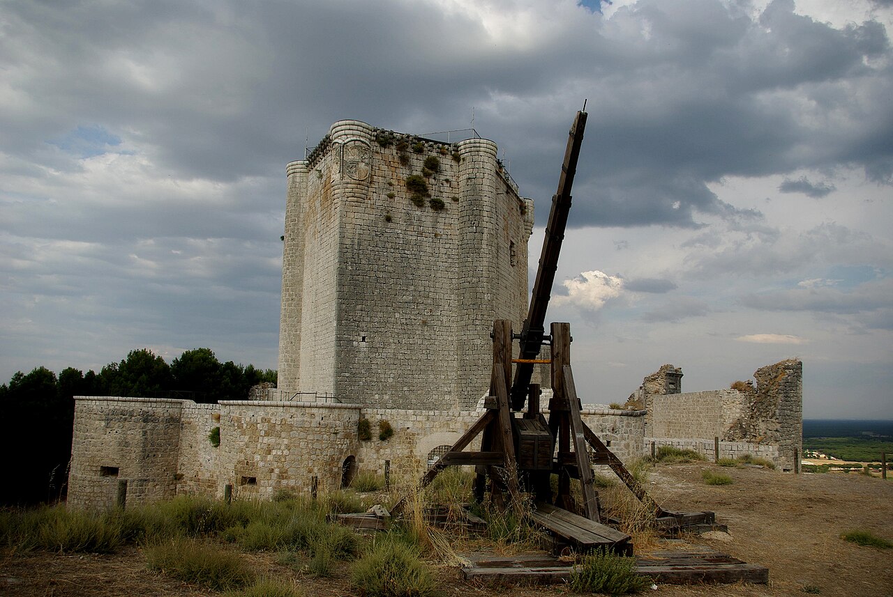 Castle of Íscar w Hiszpanii