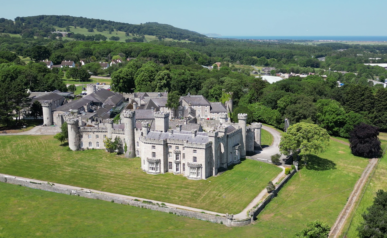 Bodelwyddan Castle（ウェールズ）