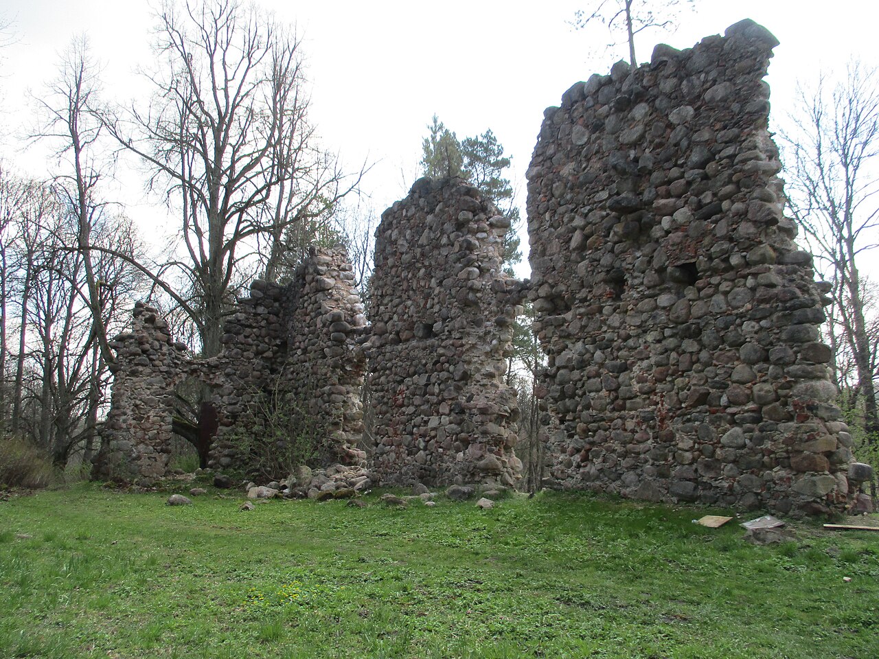 Kalnamuiža castle en Letonia