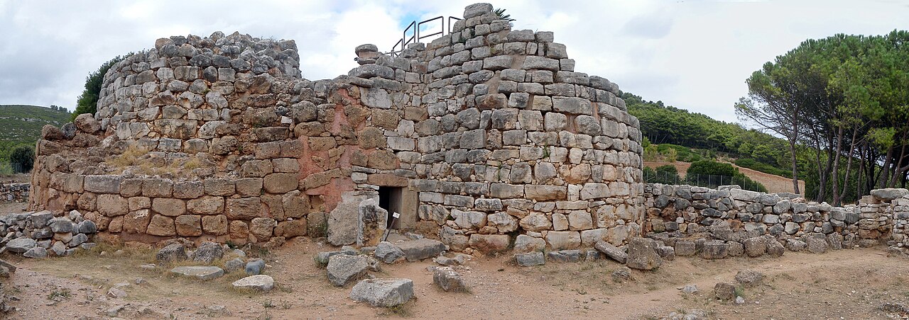 Nuraghe Palmavera in Italien