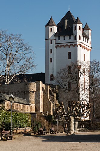 Burg Eltville