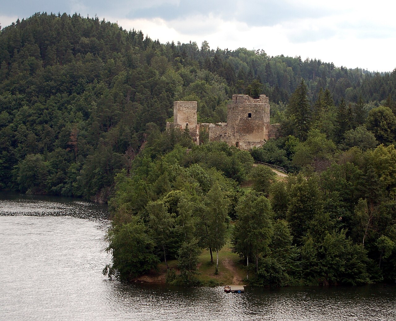 Burgruine Dobra w Austrii