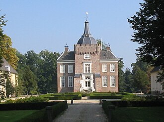 Heukelum Castle