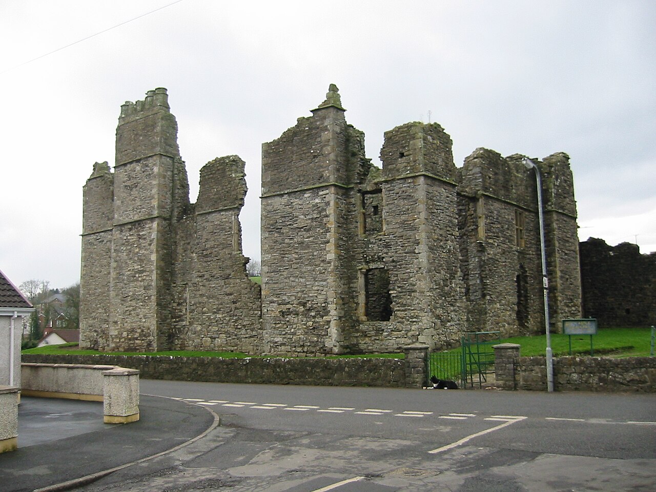 Castillo Caulfield en Irlanda del Norte