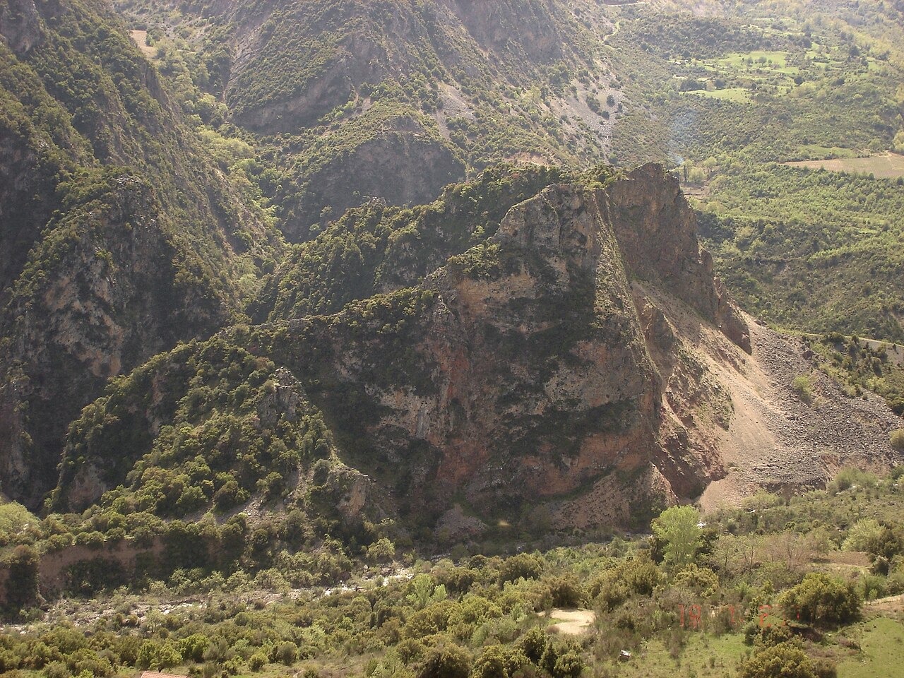 Salmeniko Castle in Greece