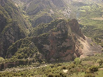 Salmeniko Castle