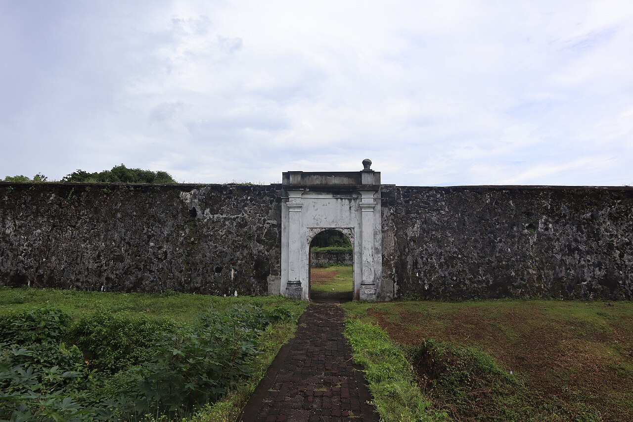 Fort Nassau (Banda Islands) в Індонезії