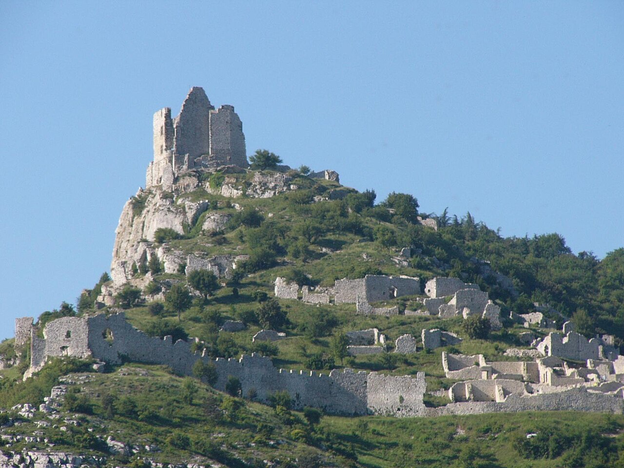 Burg Crussol in Frankreich