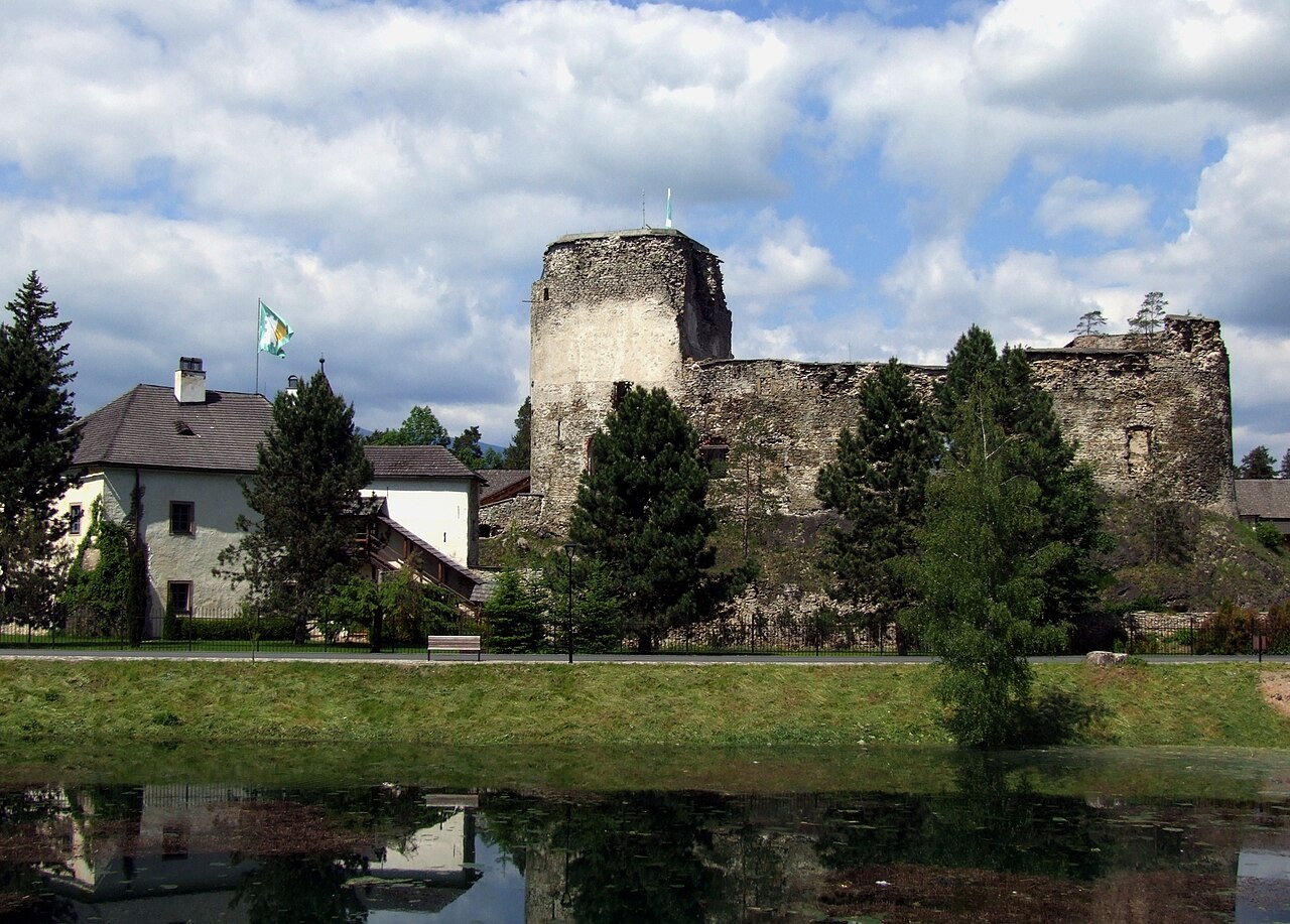 Burg Liptovský Hrádok in der Slowakei