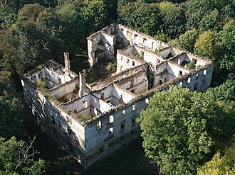 Chrzelice Castle