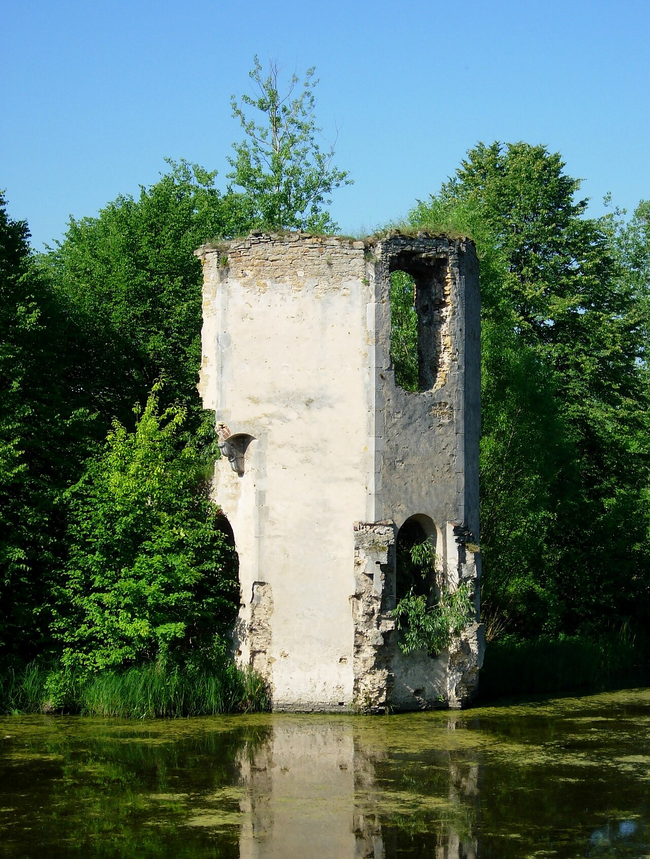 Ćmielów Castle in Poland