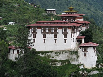Lhuentse Dzong