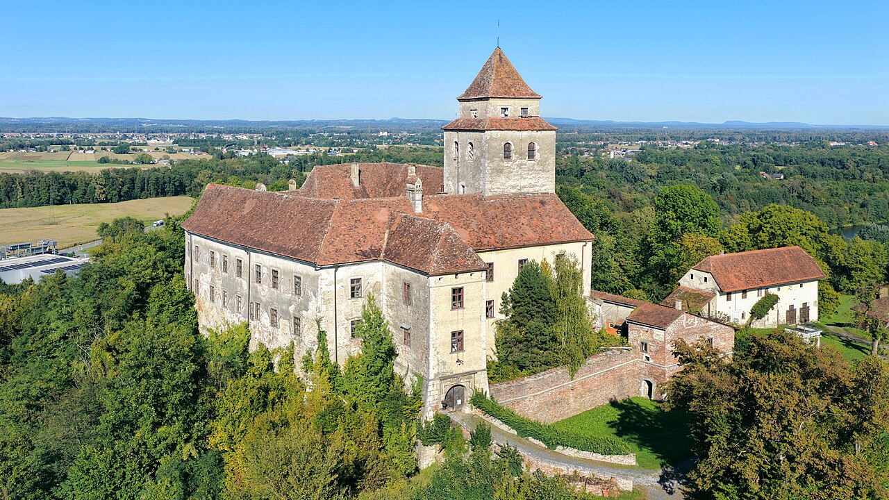 Schloss Ehrenhausen en Austria