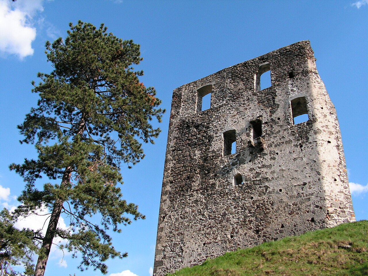 Dobrá Niva Castle in Slovakia