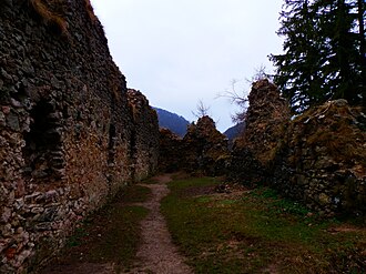 Vršatec Castle