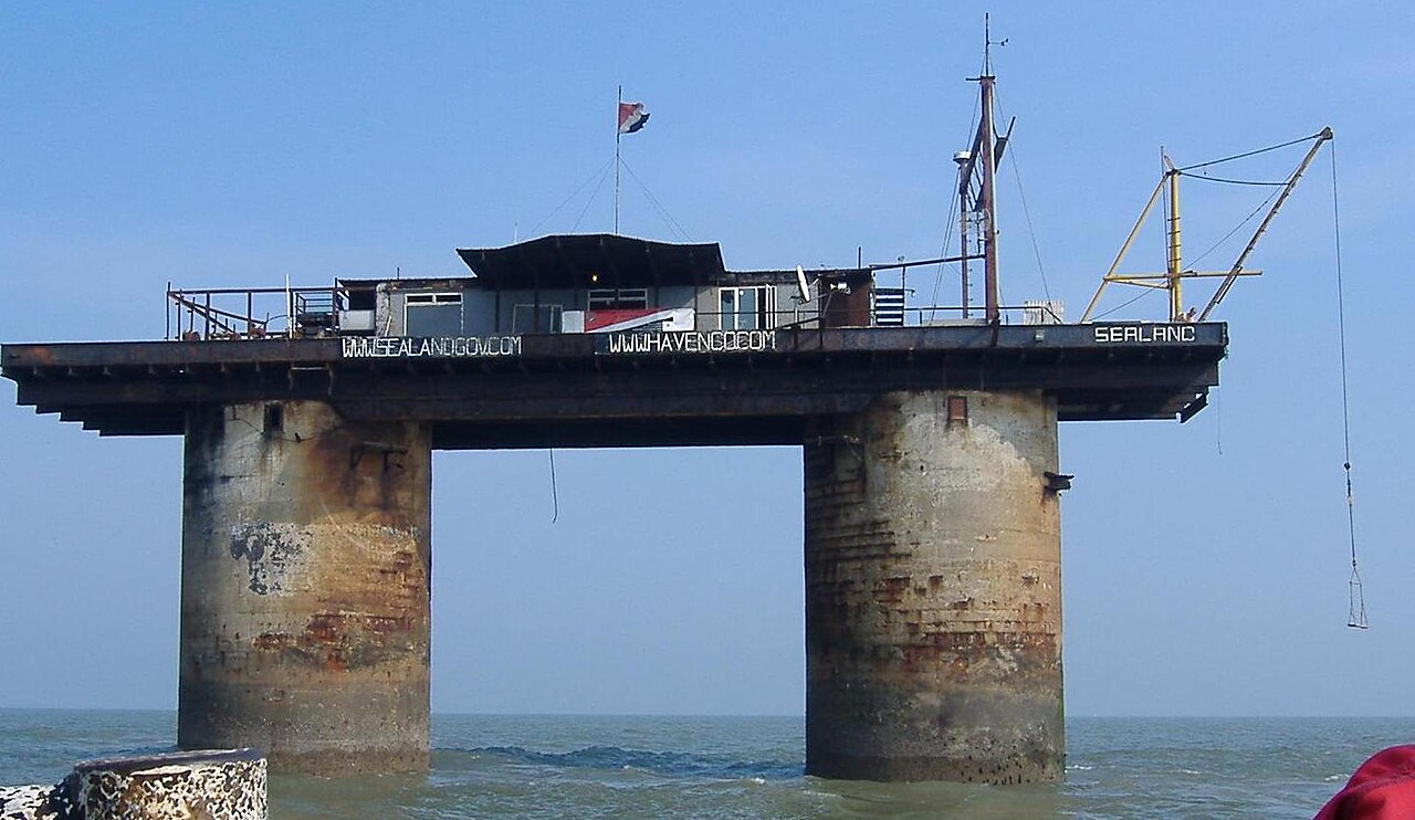 HM Fort Roughs у Сіландії