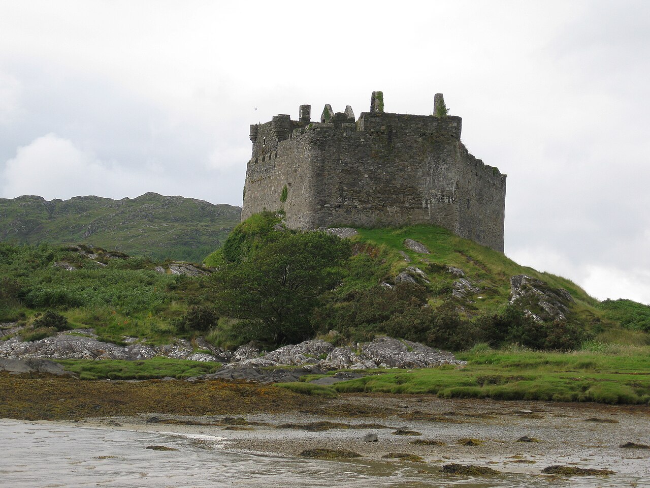 Castle Tioram（スコットランド）