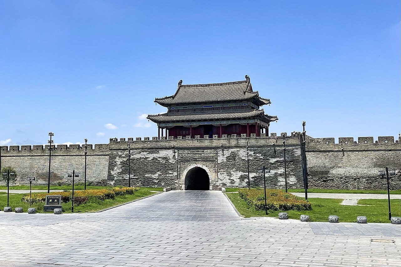 City walls in Shangqiu w Chinach