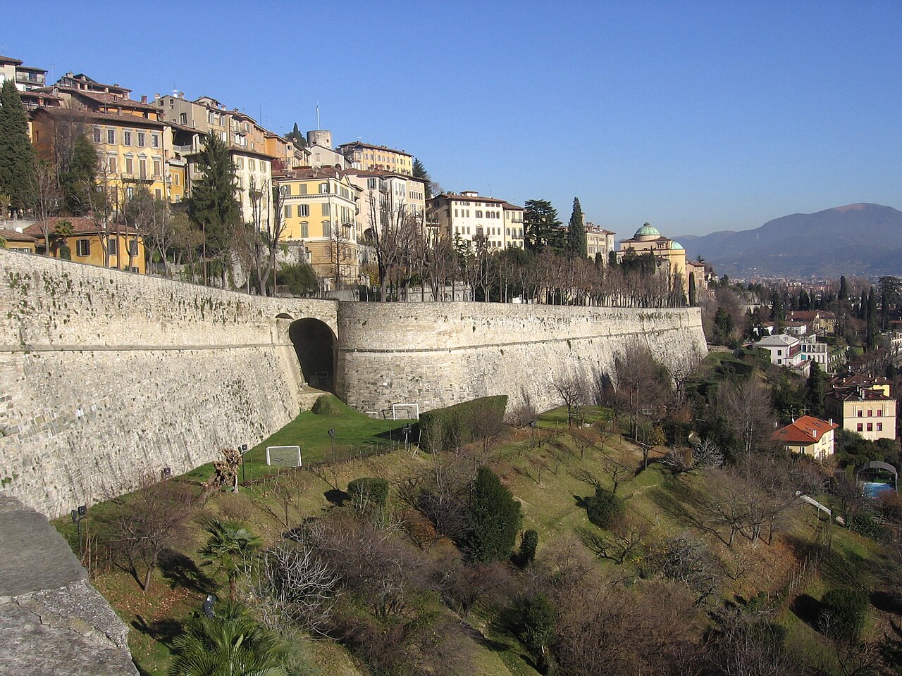 Venetian Walls of Bergamo en Italia