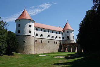 Mokrice Castle