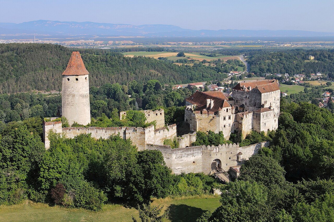 Burg Seebenstein（オーストリア）