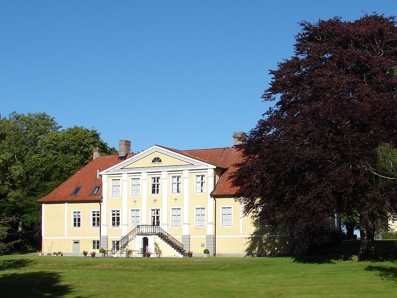 Sinclairsholm Castle in Sweden