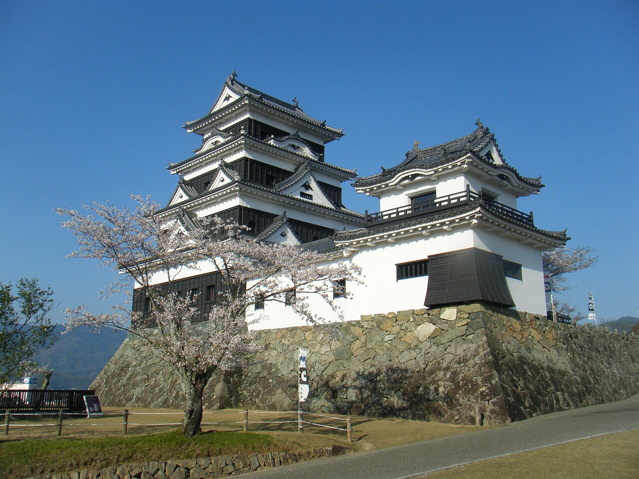 大洲城（日本）
