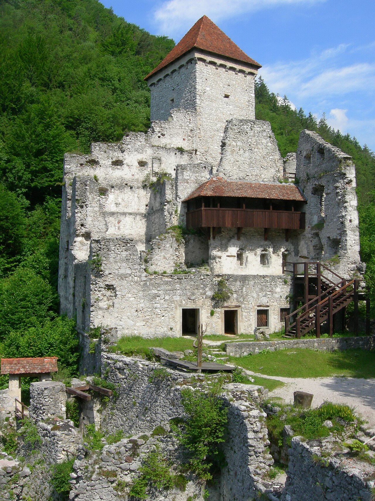 Kamen Castle en Eslovenia