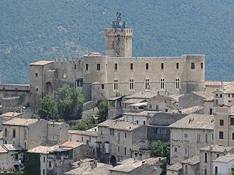 Piccolomini Castle (Capestrano)