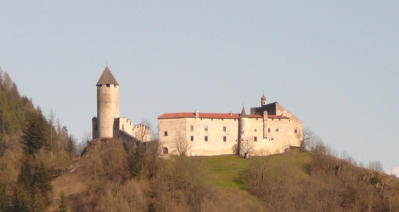 Sprechenstein Castle en Italia